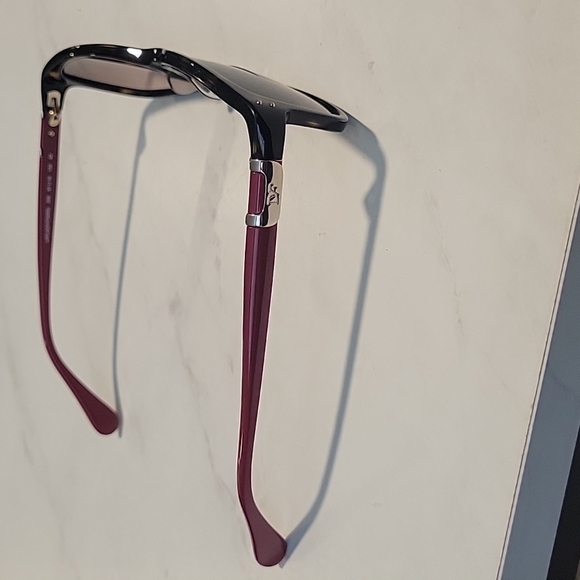 DVF 568S Layla Sunglasses main image 5